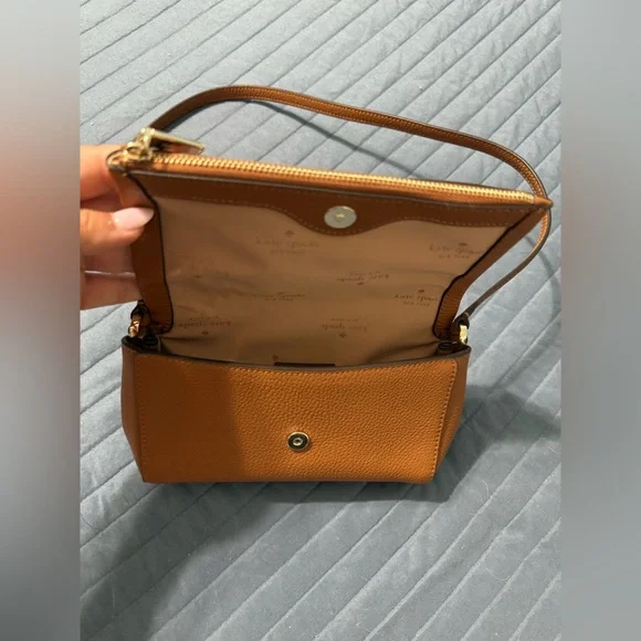 Kate Spade Leila mini Crossbody - Picture 3 of 4